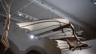 hanging glider invention leonardo da vinci