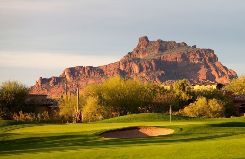 hole on a desert golf course