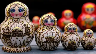 russian folk nesting dolls
