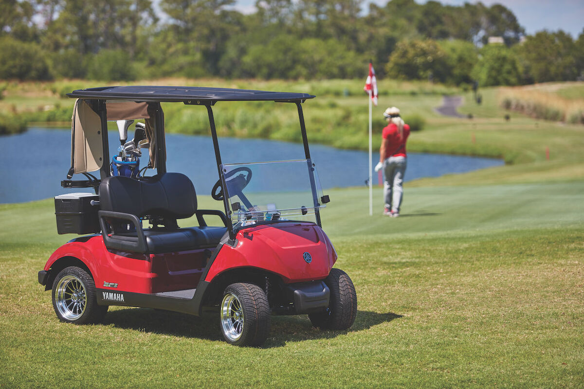 Yamaha Drive 2 golf cart on course