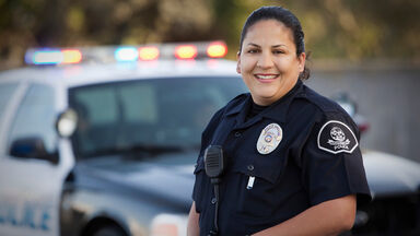 USA policewoman in uniform