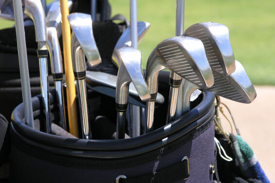 golf clubs in bag