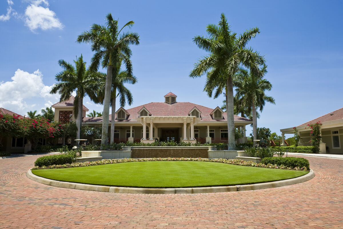 Entry to golf clubhouse