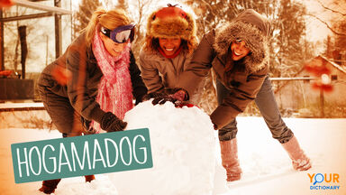 Hogamadog - Three women making snowman