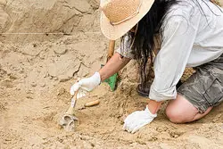 woman archaeologist