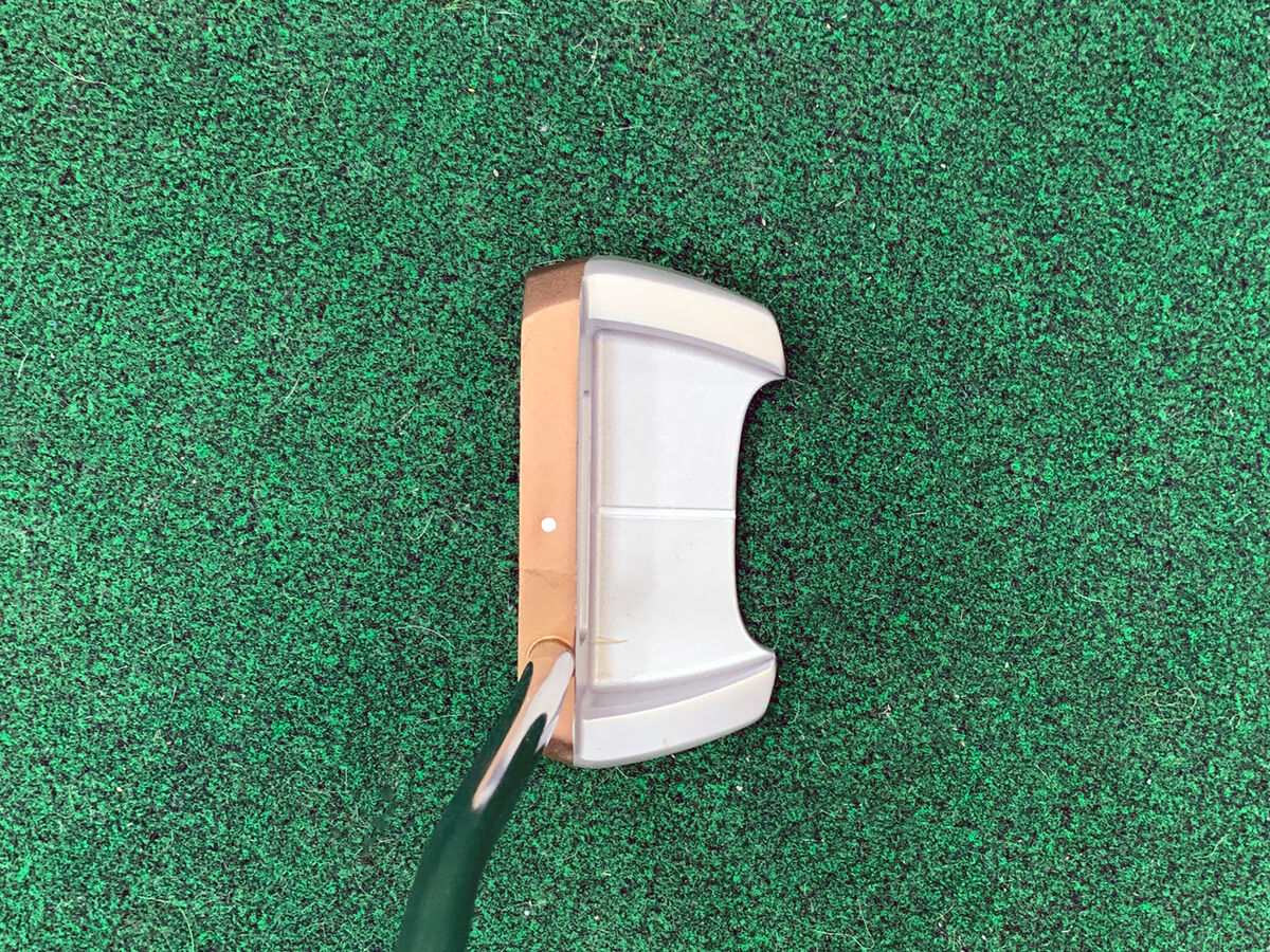 Tommy Armour Impact No. 4 putter from address position