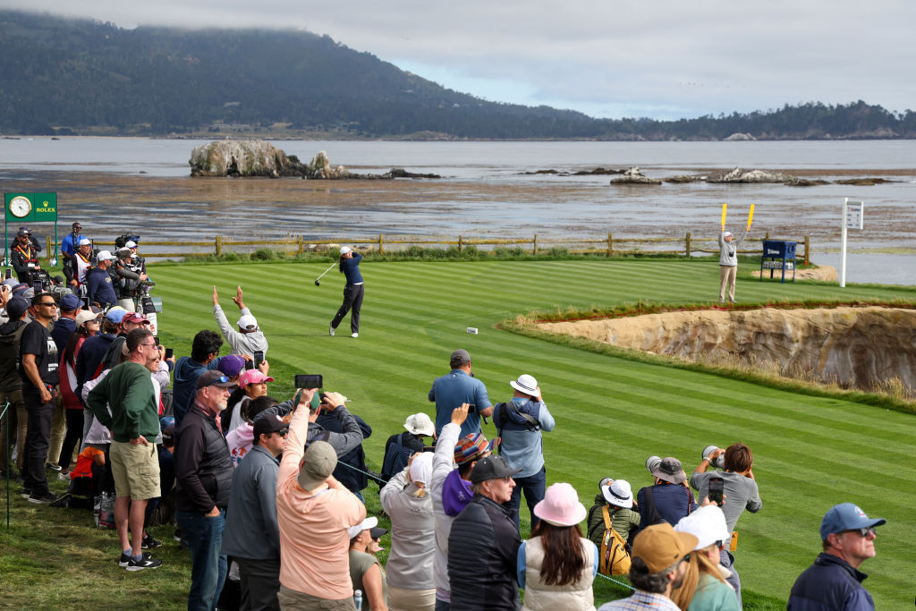 Allisen Corpuz tees off at the 18th hole at Pebble Beach in the 2023 U.S. Women's Open