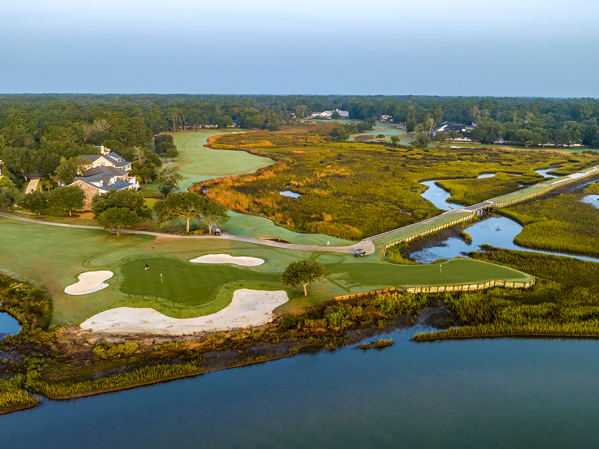 Pawley's Plantation has a shared green for the 13th and 16th holes