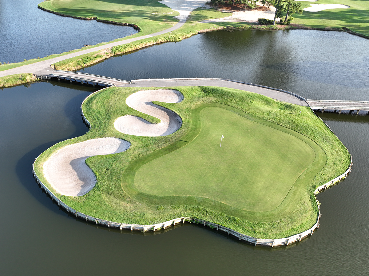 These Kings North greenside bunkers represent South Carolina's Initials