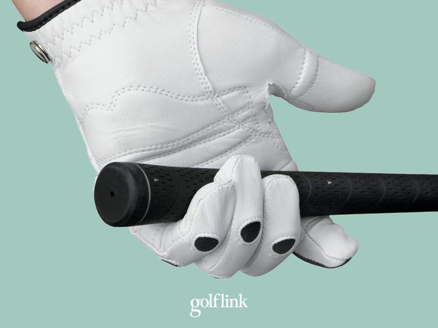 Demonstration of the lead hand in the proper golf grip