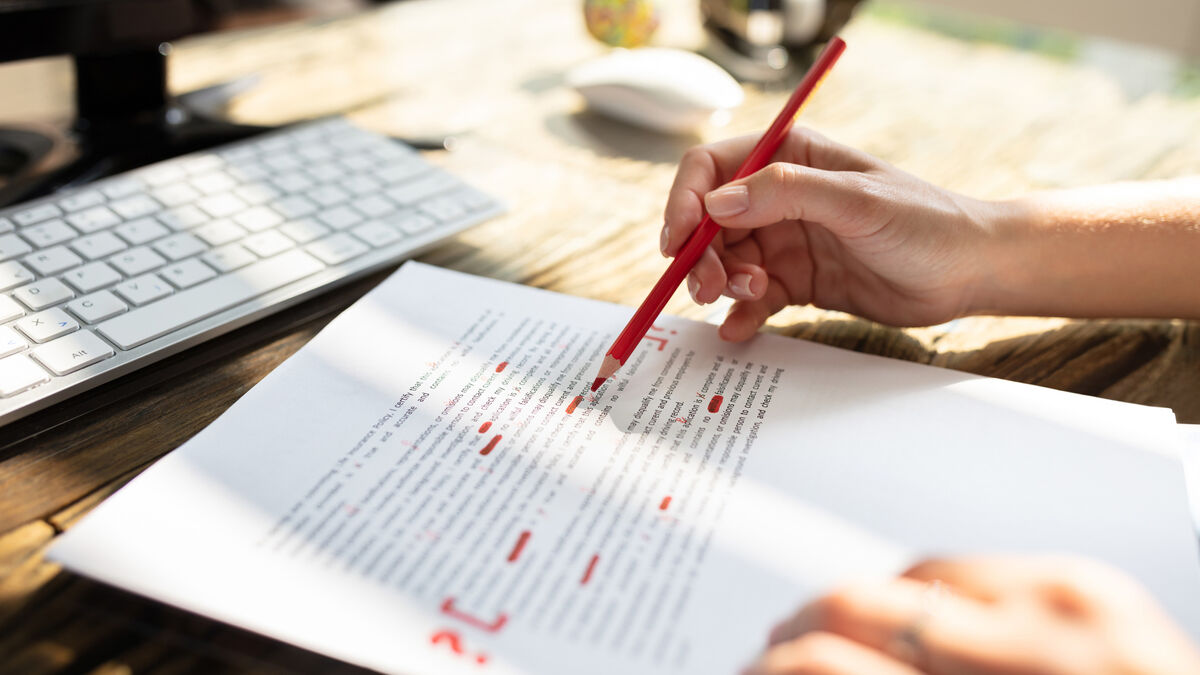 Best Books for Grammar and Usage | YourDictionary