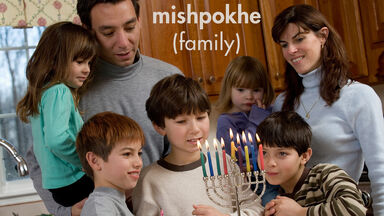 jewish word mishpokhe meaning family