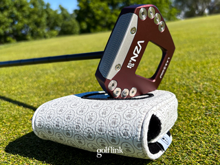 L.A.B. VZN.1i putter during Golflink testing
