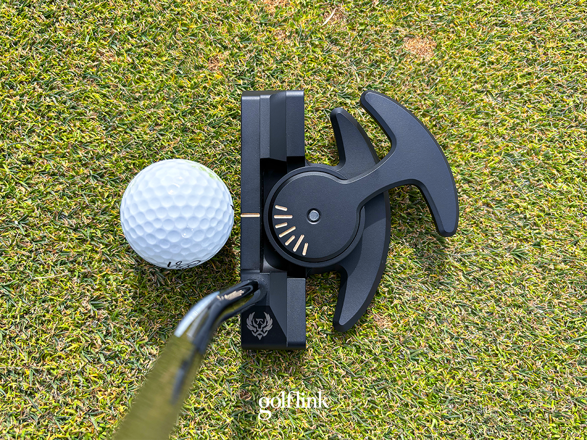Killer Golf putter during Golflink testing