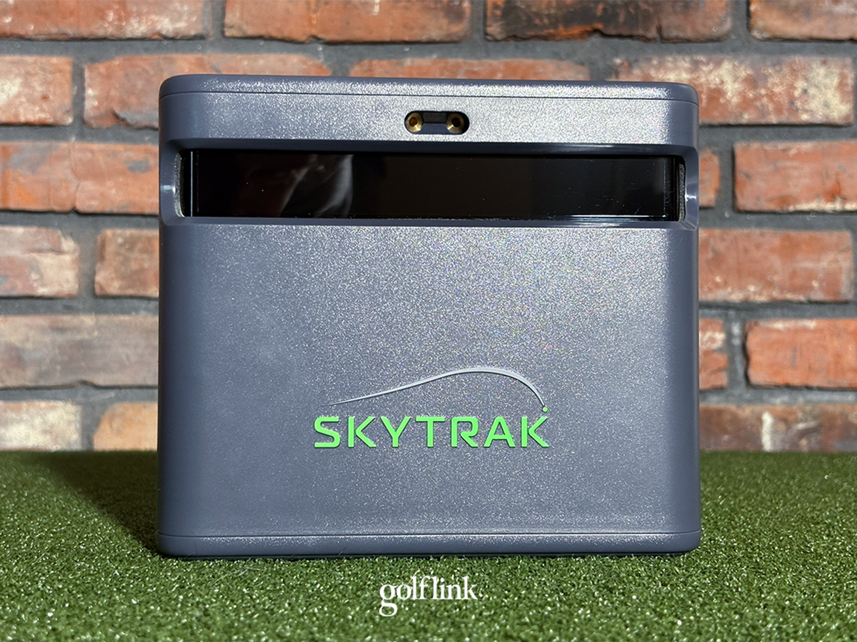 SkyTrak ST Max Launch Monitor