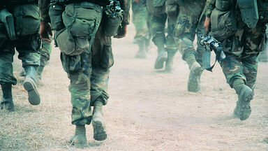 war soldiers marching in desert