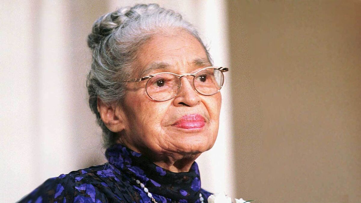 Rosa Parks receives the Congressional Gold Medal, 1999