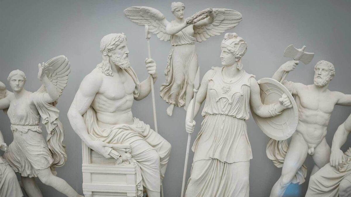 classical Greek sculptures of gods and goddesses