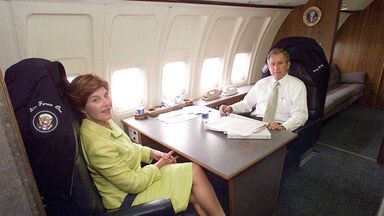 president bush laura bush inside air force one