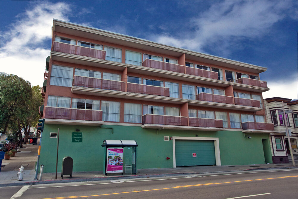 The Suites At Fisherman's Wharf