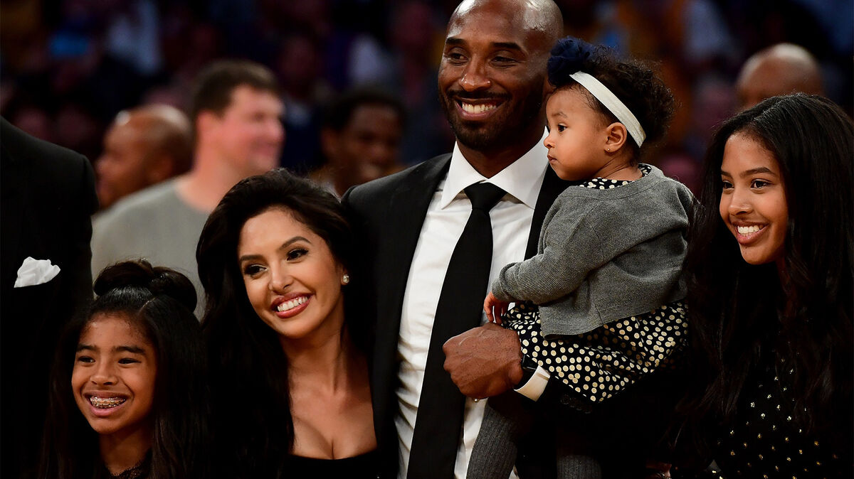 Kobe Bryant with his family 2017