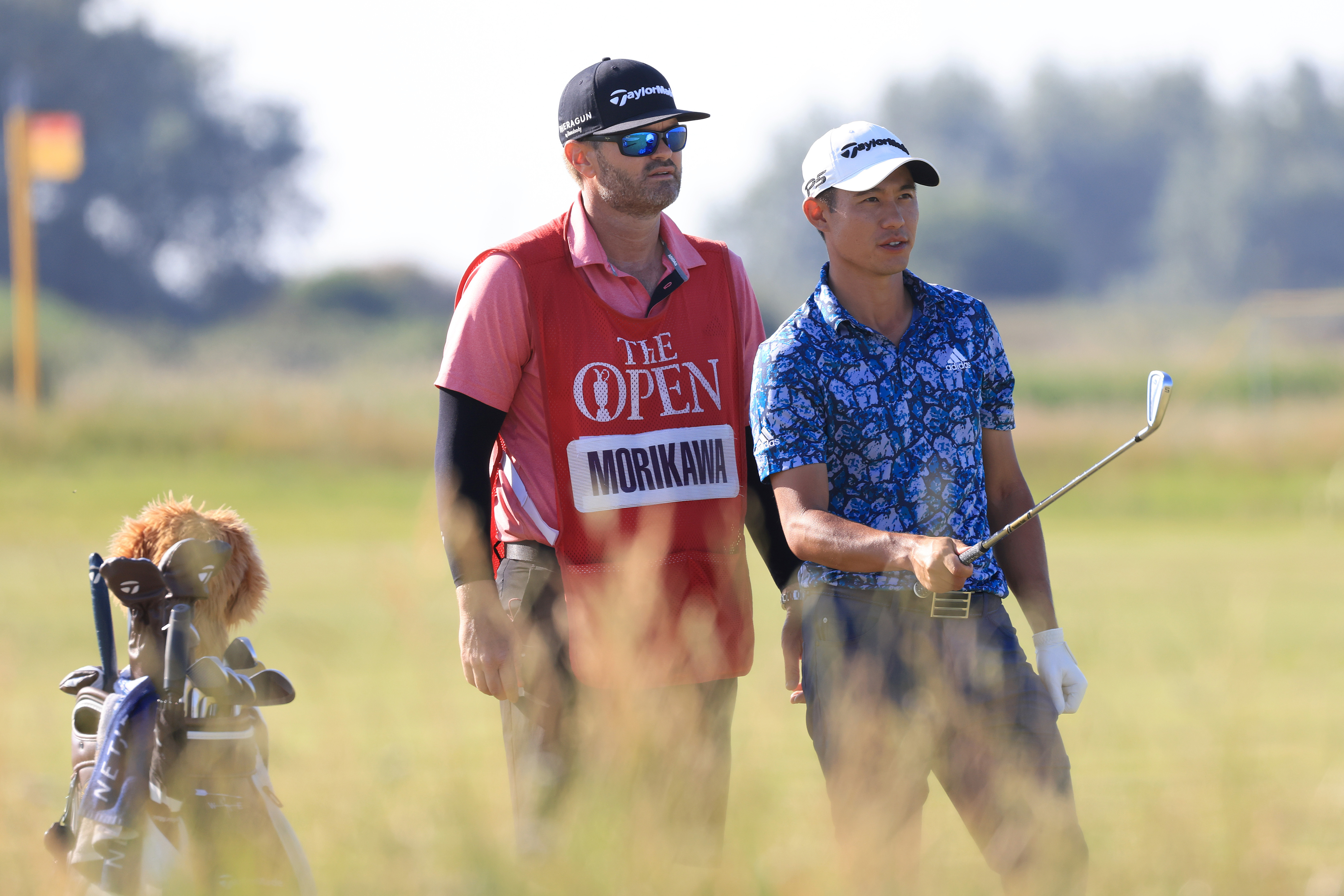 Cuanto cobra un caddie de golf