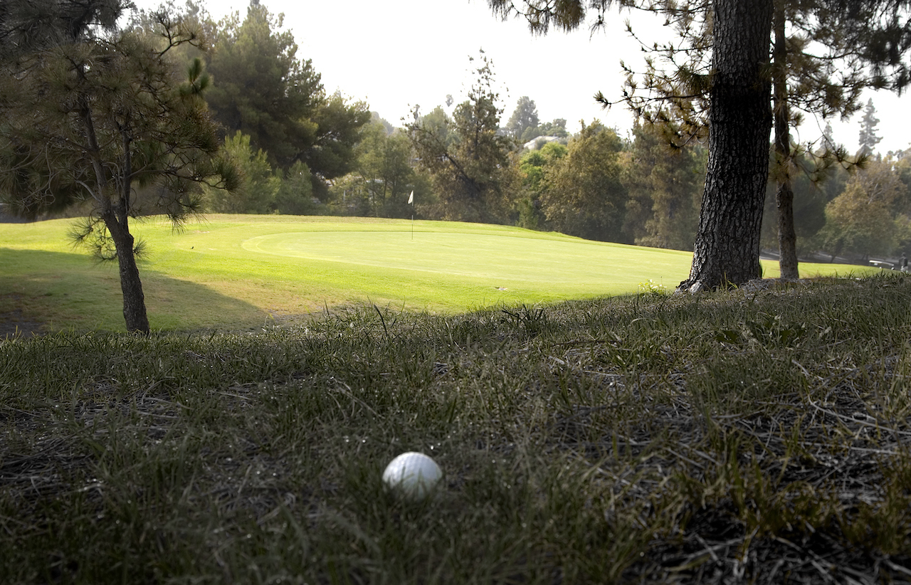 Golf's Out of Bounds Rules, Penalties & Procedures